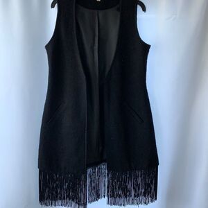 Carson medium 100% wool black vest with fringed bottom